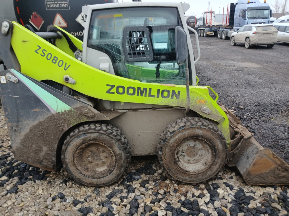 Zoomlion ZS* Мини погрузчик ZS080V (Дизельный, 2,4 л, 49 л.с., АТ)