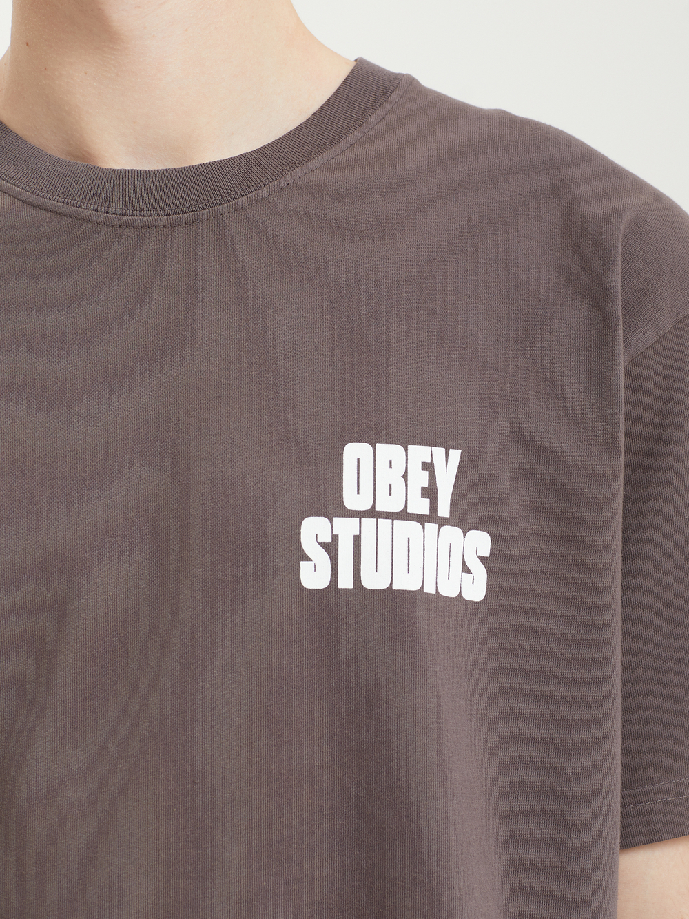 Мужская Футболка Obey Stamped