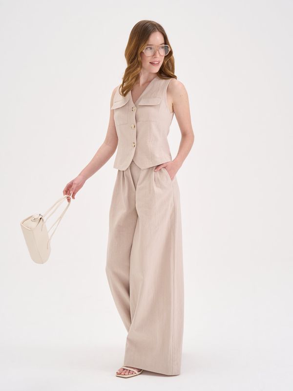 Костюм из льна и хлопка 