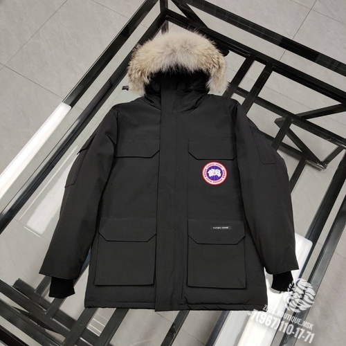 Пуховая парка Canada Goose