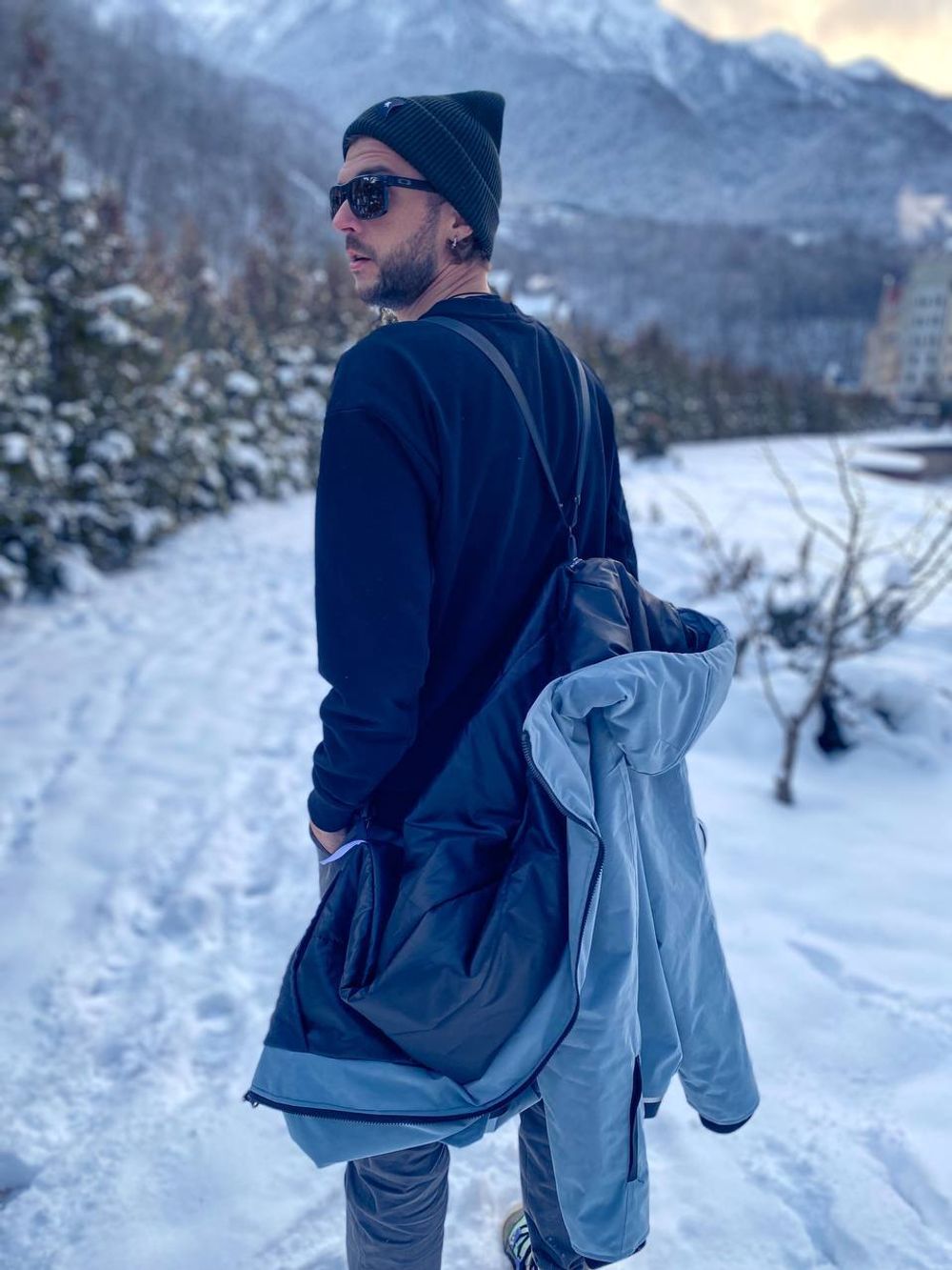 Парка White Crow Koen Серая