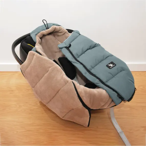 Зимний конверт для автокресла CottonMoose Montana Black