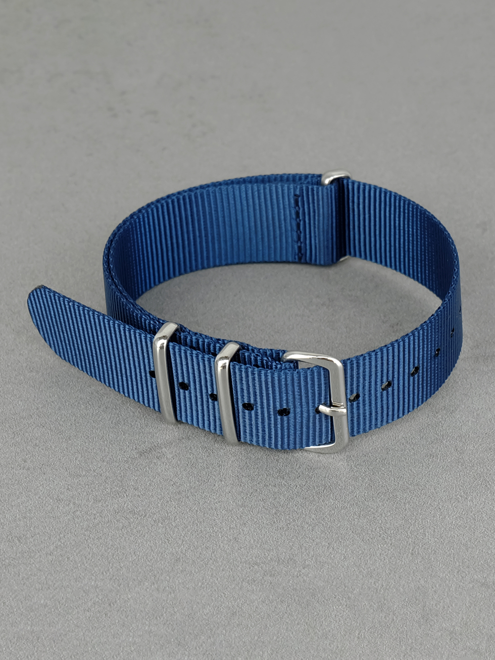 Nato Strap - нейлоновый ремешок для часов