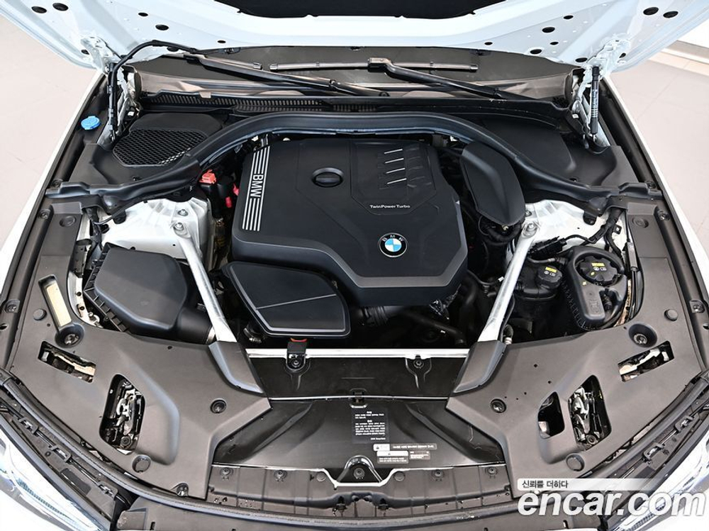BMW 5 Series (G30) 530i M Sports (11.2020)
