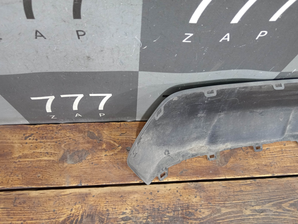 Накладка заднего бампера Toyota RAV4 V (XA50) 18-нв Б/У Оригинал 5245342040B0