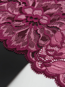Эластичное кружево сливовое вино ширина 22 см ОТРЕЗ 0,7 м