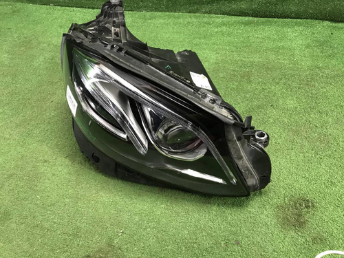 Фара правая Mercedes E W213 (18-21) Multibeam LED