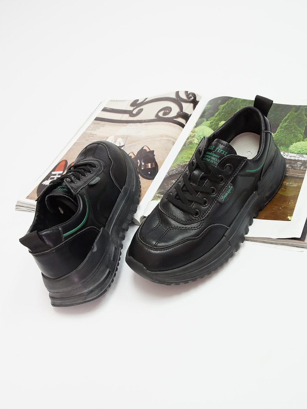 Кроссовки женские демисезонные