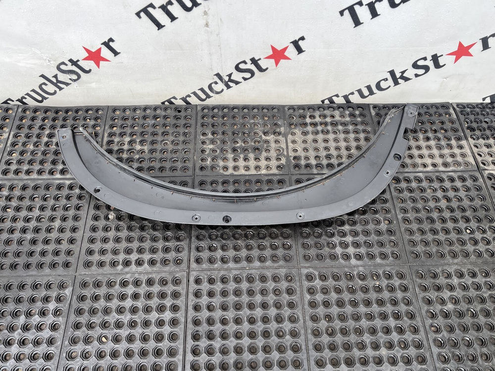 Расширитель крыла правого