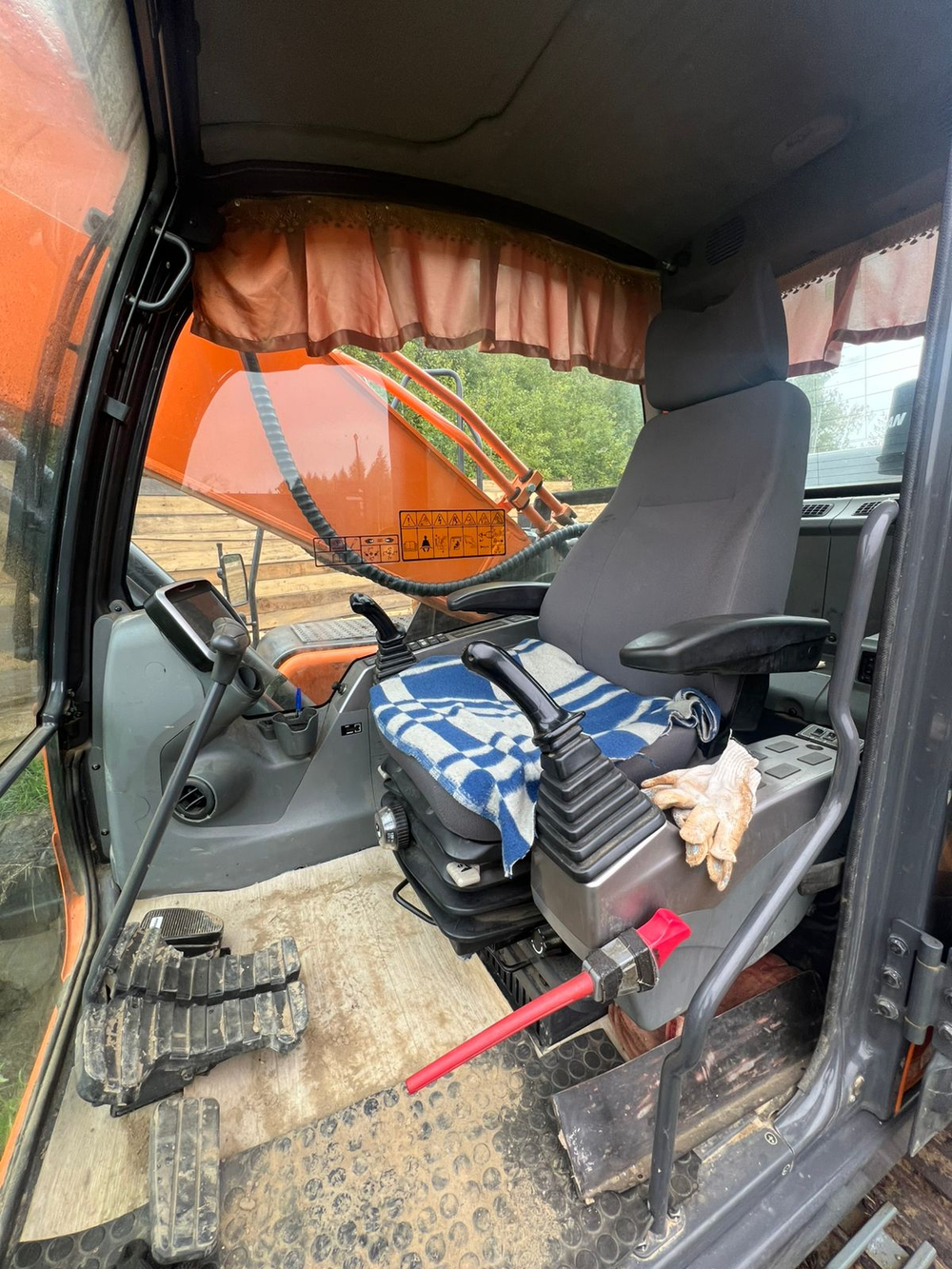 Doosan DX260 Экскаватор DX260LCA (Дизельный, 8,1 л, 185 л.с., АТ)