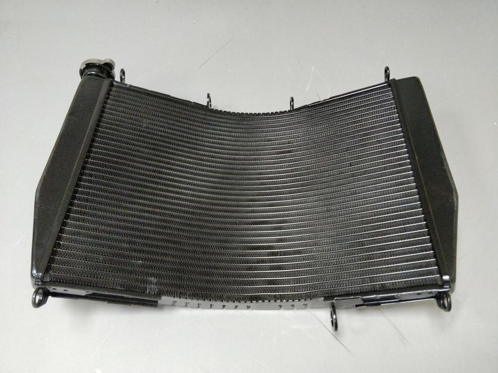 радиатор Kawasaki NINJA ZX-9R ZX900F 00-03