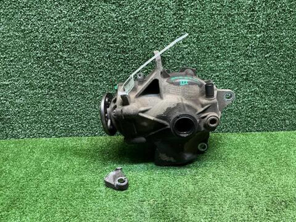 Редуктор передний Mercedes C w205 (2014-2023)