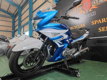 Suzuki GSR250F , 2016