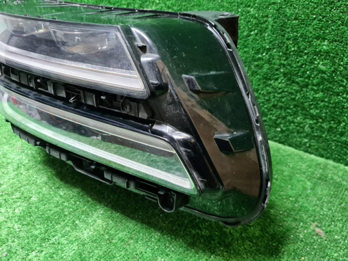 Фара правая Genesis GV80 (2020-2023) LED