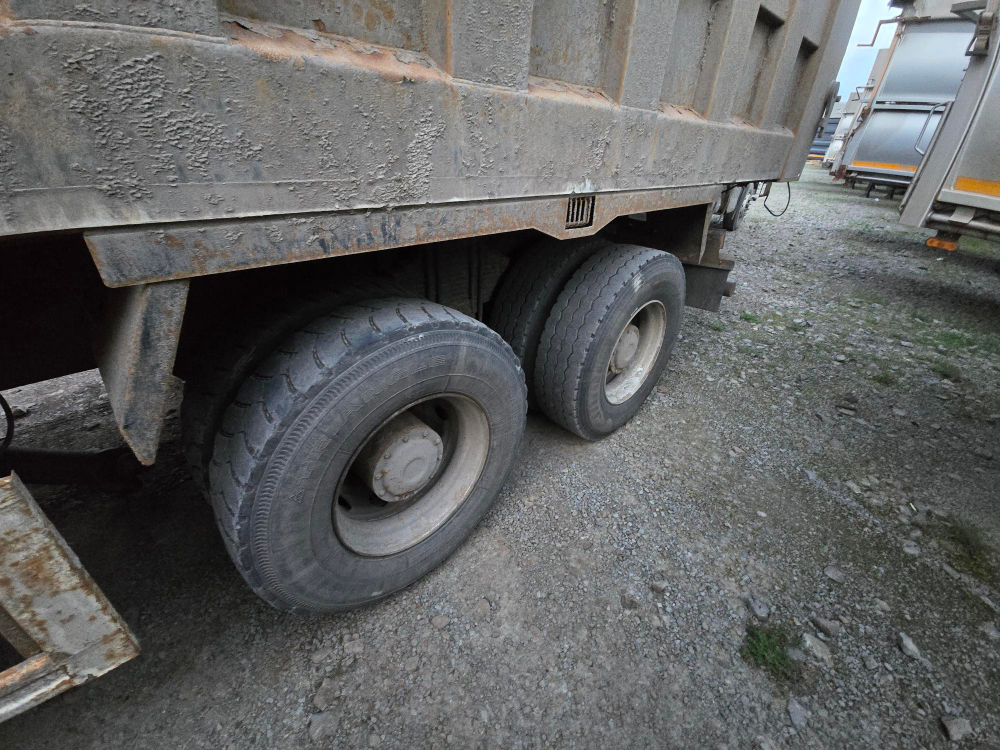 Shacman (Shaanxi) SX* 8x4 Самосвал SX33186V366 (Дизельный, 11,6 л, 423 л.с., МТ)