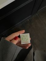 Стикер ЕЛОЧКИ