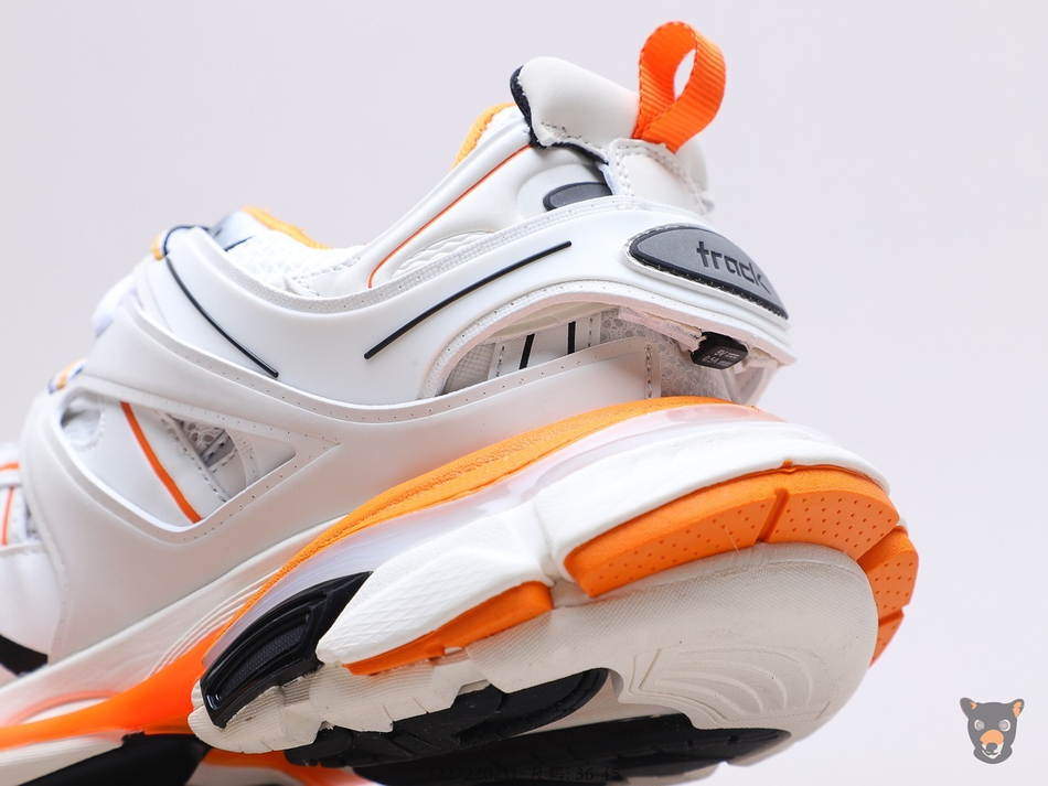 Кроссовки Track LED Trainers White/Orange
