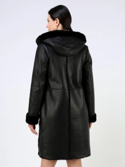 Дубленка зимняя натуральная с капюшоном