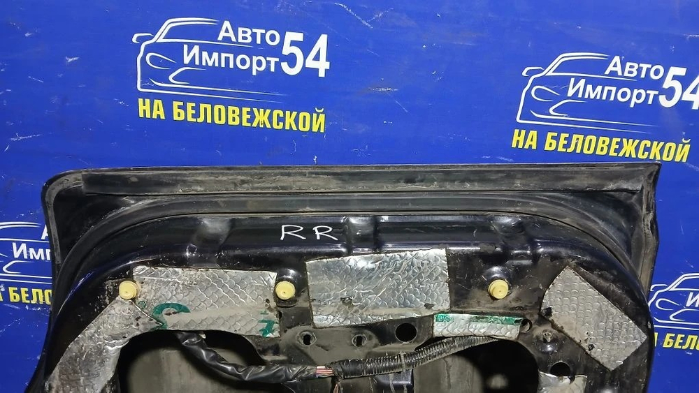 Дверь задняя правая NISSAN CEFIRO 1994