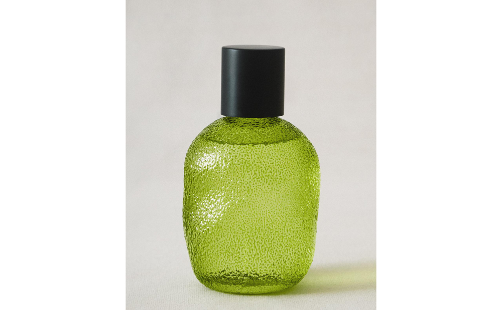 Zara Home Ароматический спрей для тканей и одежды Bergamot & Sandalwood 190 мл, освежитель, аромат древесный