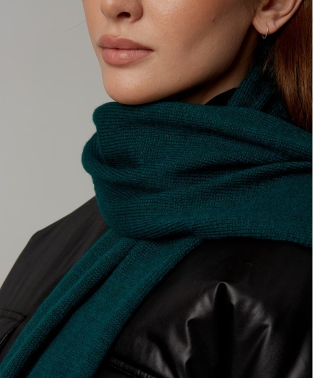 Шарф Ш501-22 изумрудный