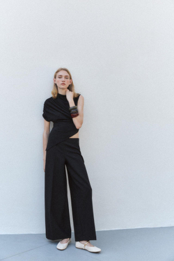 ZARA ТОП АСИММЕТРИЧНОГО КРОЯ, ЧЕРНЫЙ