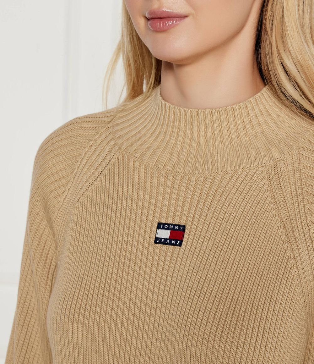 Полуводолазка Tommy Jeans - бежевый(DW0DW19912)
