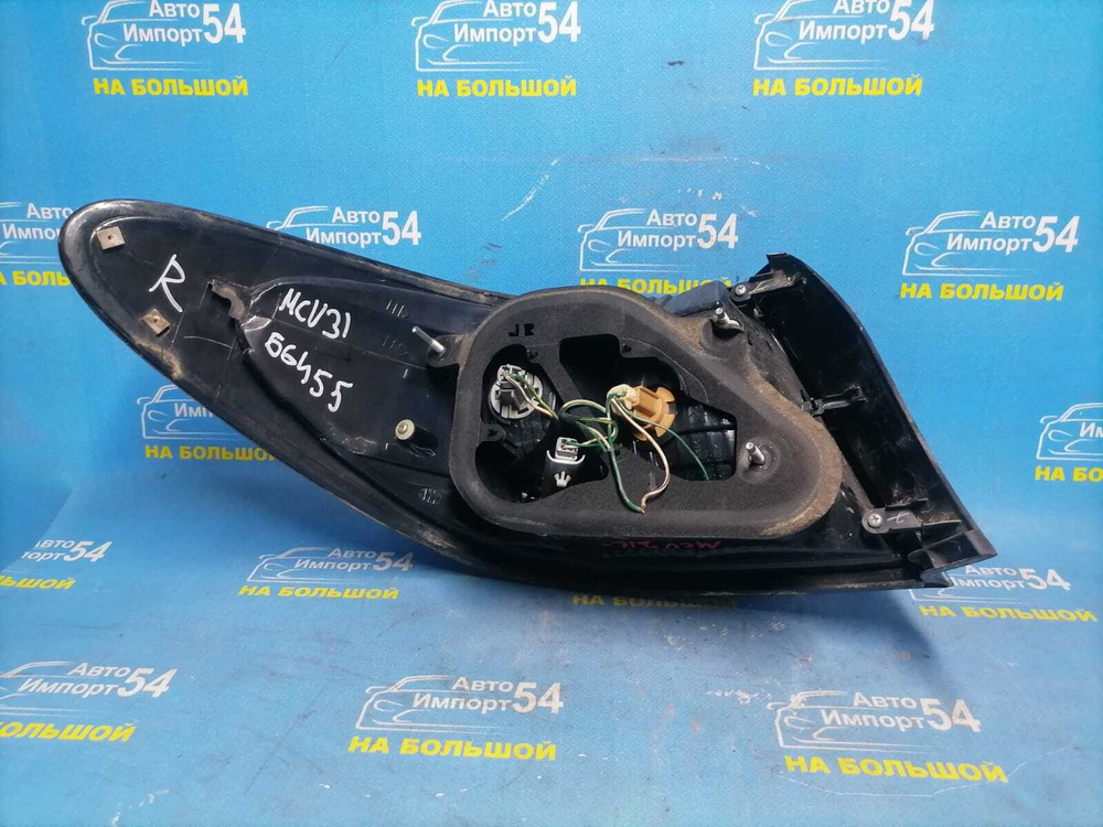 Стоп правый LEXUS ES300, ES330 2001-2004