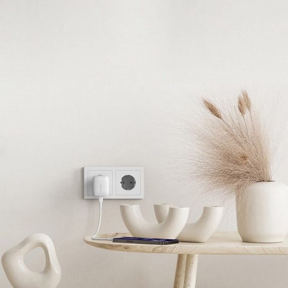 Сетевое зарядное устройство Belkin 20W USB-C Power Delivery Wall Charger (WCA006vfMWH-B6)