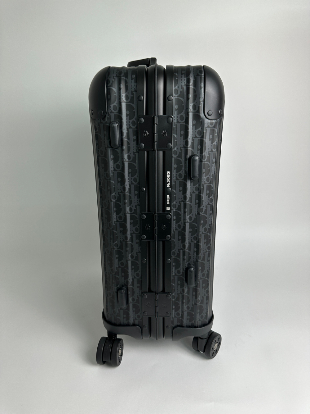 Чемодан для ручной клади Dior and Rimowa