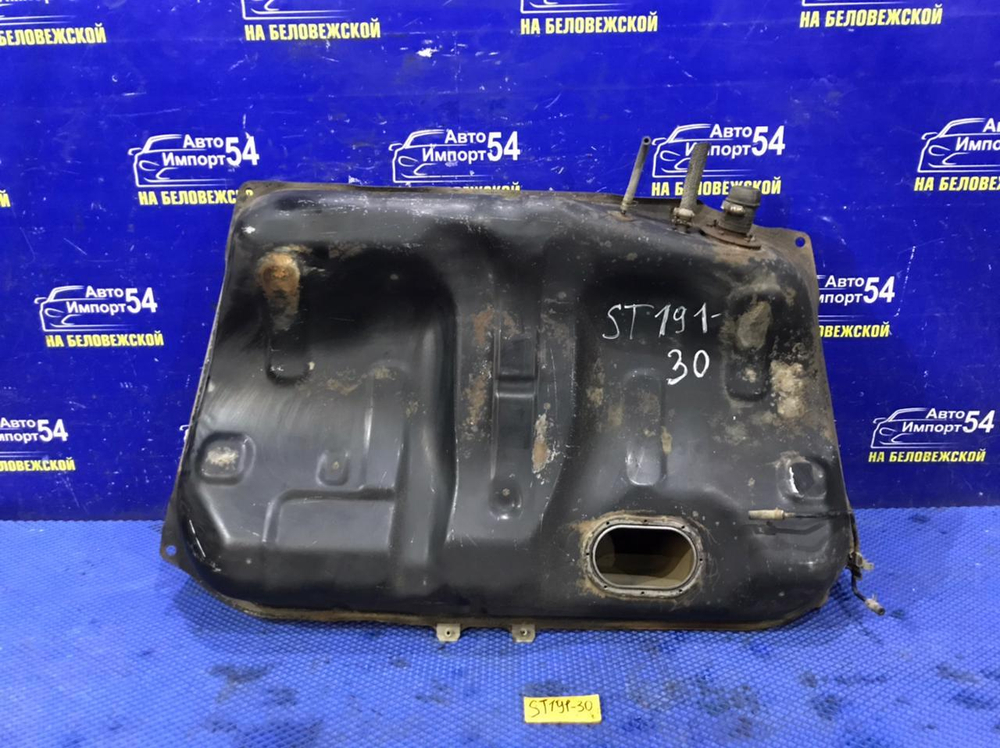 Бак топливный TOYOTA CORONA 1993