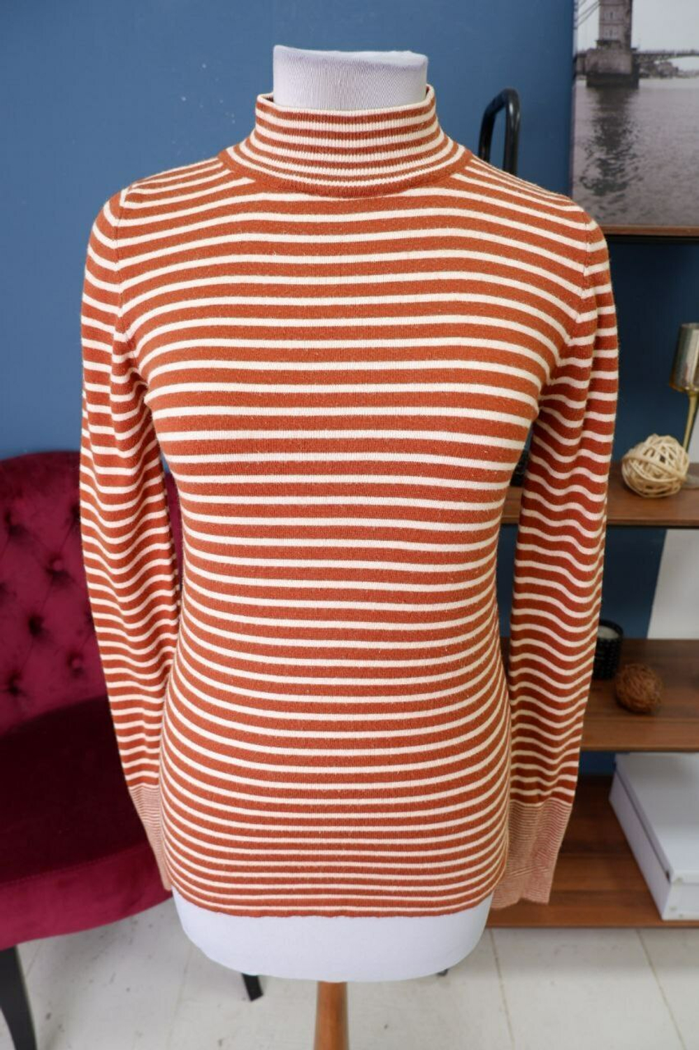 Джемпер в полоску 44-46 размер