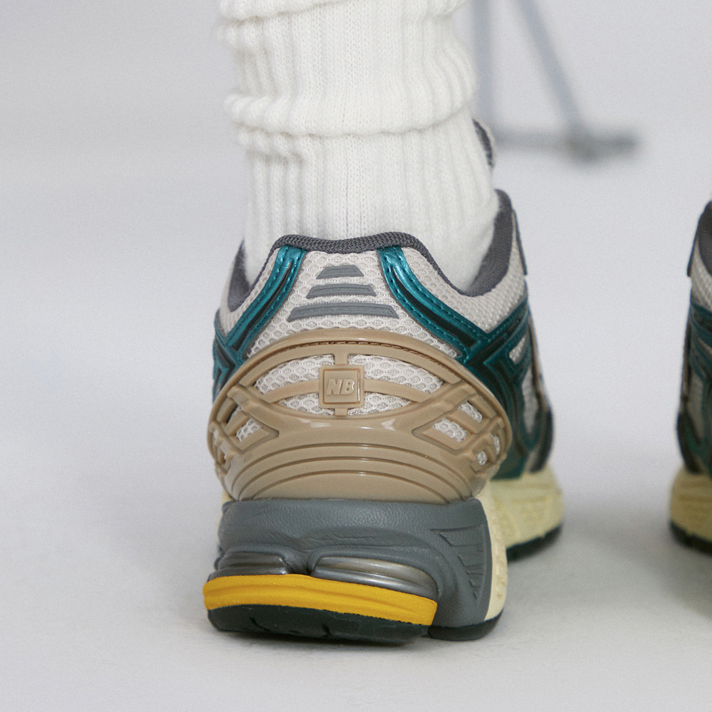 Кроссовки New Balance Nb 1906R