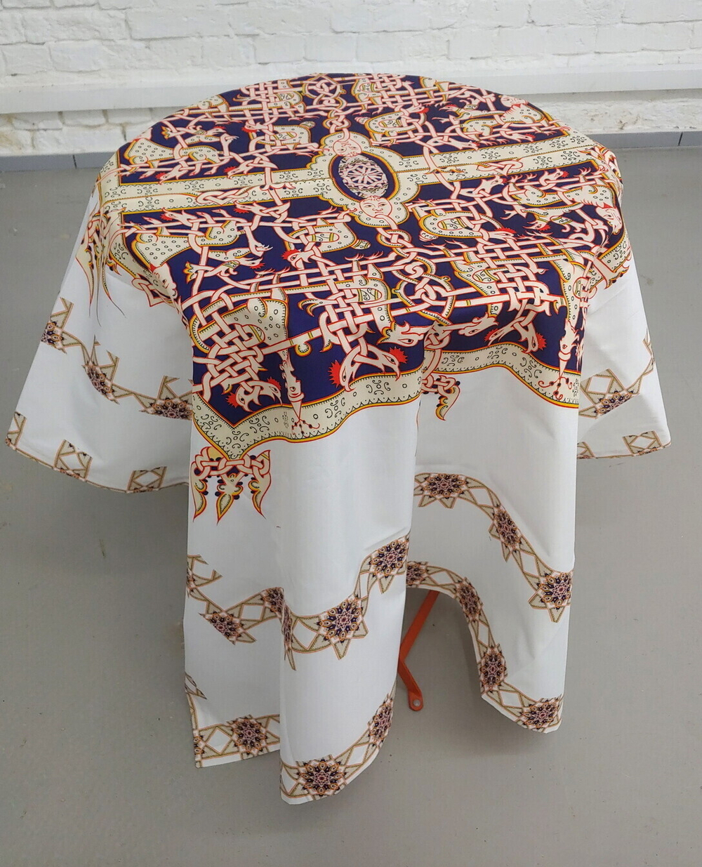 Скатерть с древнерусским орнаментом