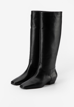 Сапоги // Miko // Black