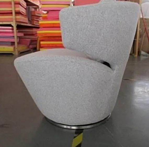 Крутящееся кресло Remy серое