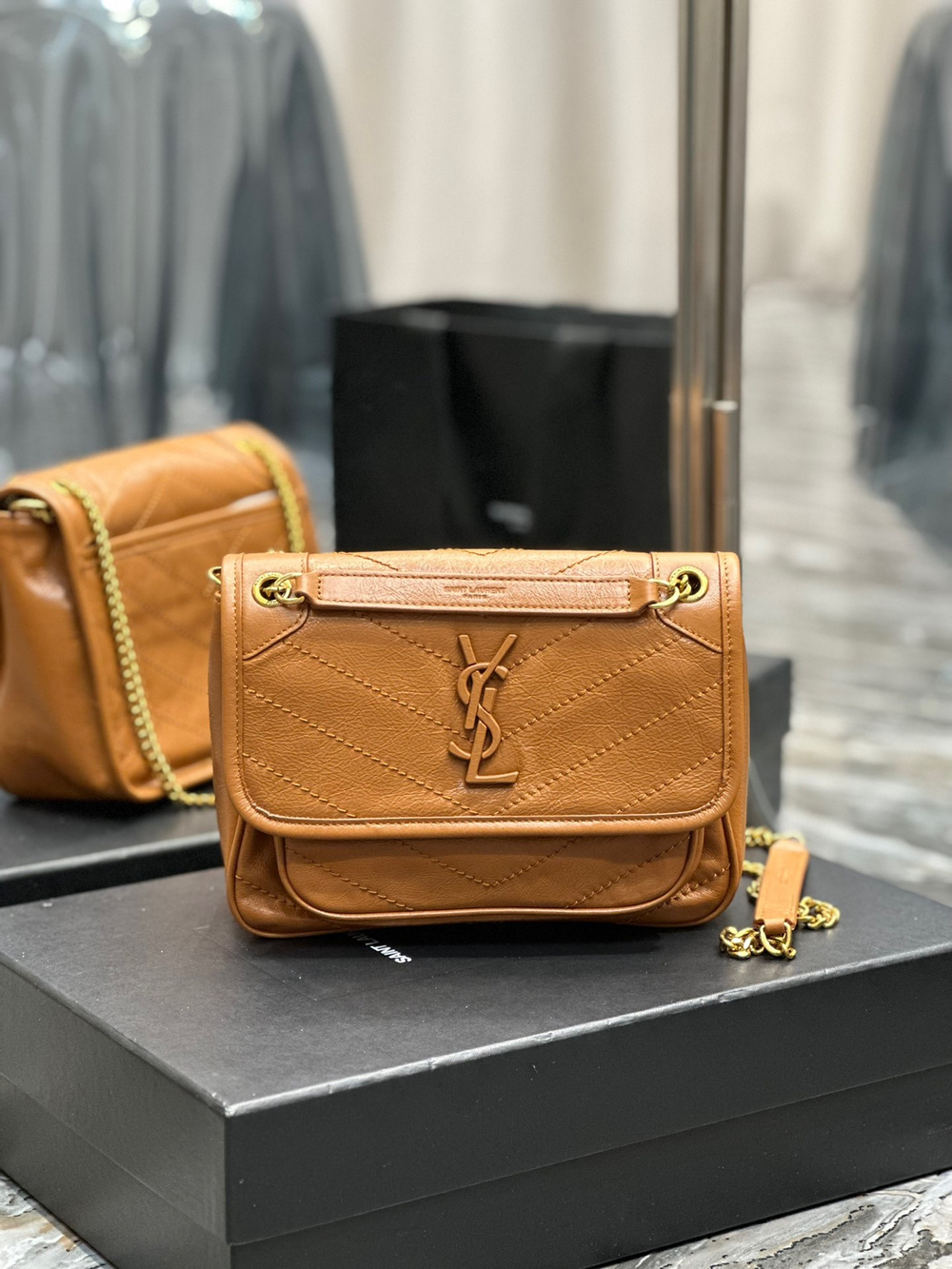 Saint Laurent Niki 21 cm