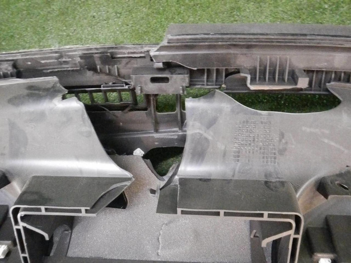 Торпедо Peugeot 3008 2 (2016-н.в.)