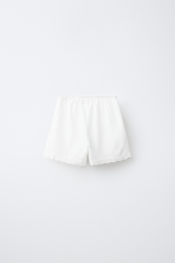 ZARA ПИЖАМА С БРЕТЕЛЯМИ И ТКАНЬЮ ПЛЮМЕТИ, БЕЛЫЙ