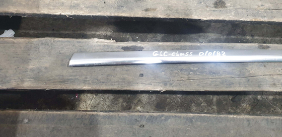 Накладка стекла заднего правого Mercedes GLC (X253) 15-нв Б/У Оригинал A2536700222