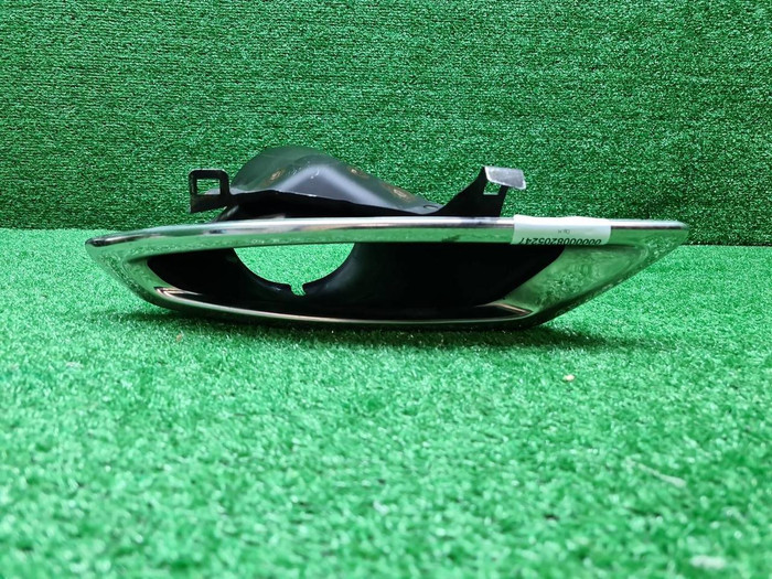 Насадка глушителя левая Lexus RX 4 (2019-2022)