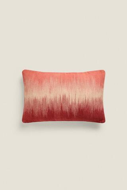 ZARA HOME ЧЕХОЛ ДЛЯ ДЕКОРАТИВНОЙ ПОДУШКИ С КОНТРАСТНЫМ УЗОРОМ, КРАСНЫЙ