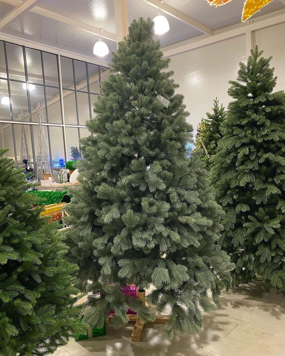 Ель голубая искусственная «Бордо» (Литая хвоя) 180 см / 1.8 м