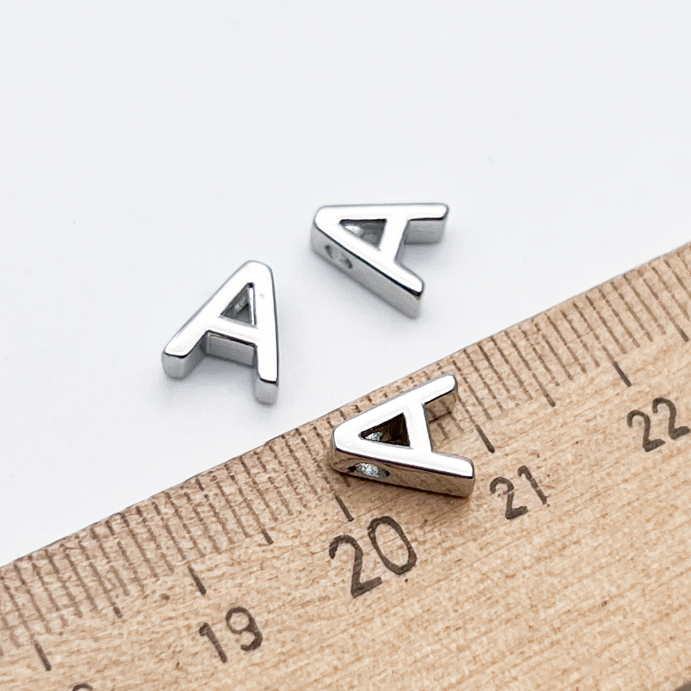 Подвеска-бусина Буква A, цвет серебро (родий), размер 8*7,5 мм, отверстие 1,5 мм, цена за 1 шт