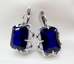 "Апулия" серьги в серебряном покрытии из коллекции "Метаморфозы" от Jenavi с английским замком