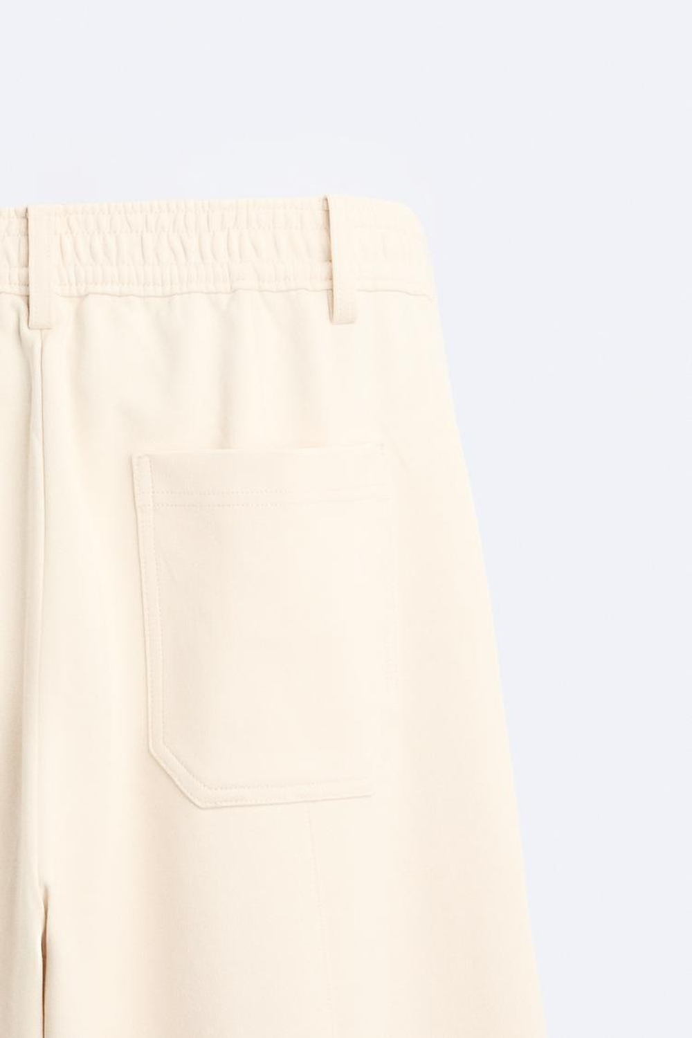 ZARA БРЮКИ С ЗАЩИПАМИ, ЖЕЛТОВАТО-БЕЛЫЙ