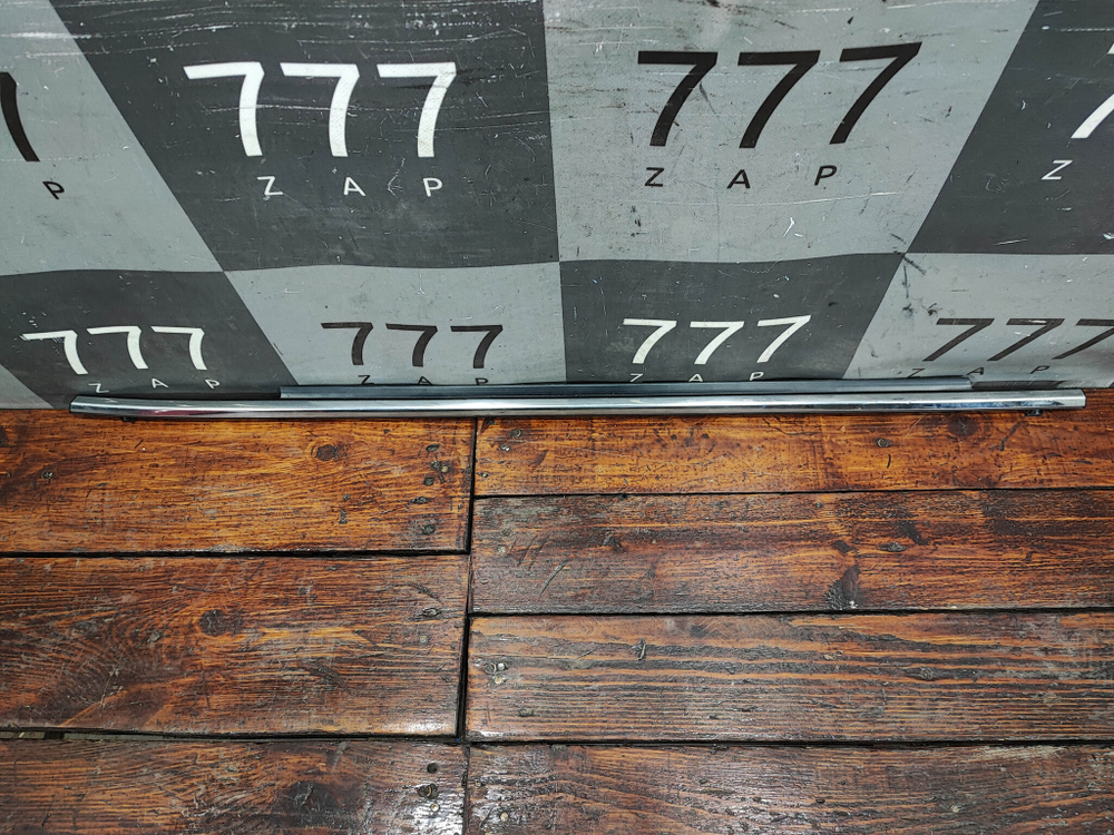 Молдинг стекла двери задней правой Mazda CX-5 2 (KF) 17-нв Б/У Оригинал KB7W50660C