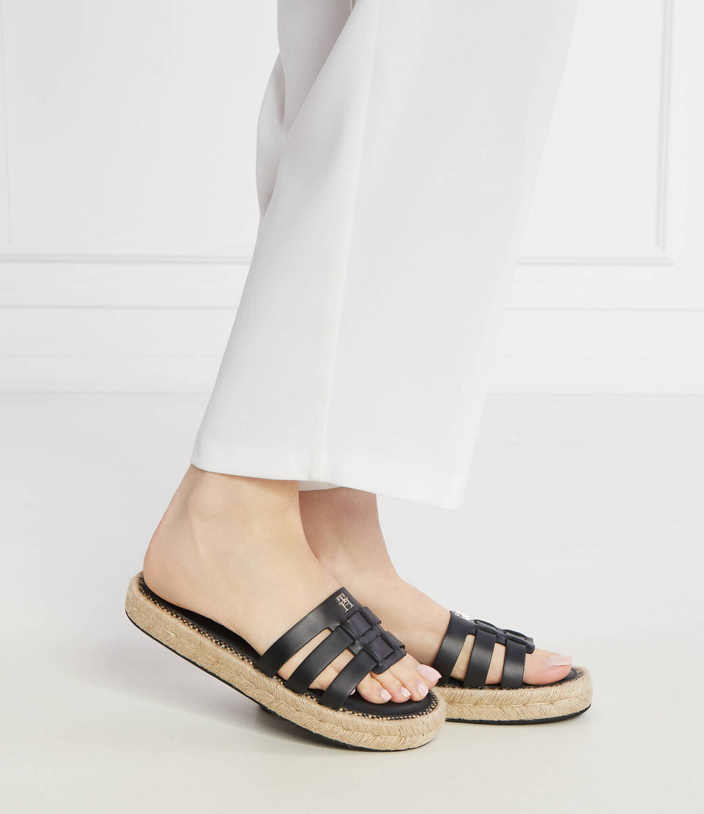 Кожаные шлепанцы Tommy Hilfiger - черный(FW0FW07745)