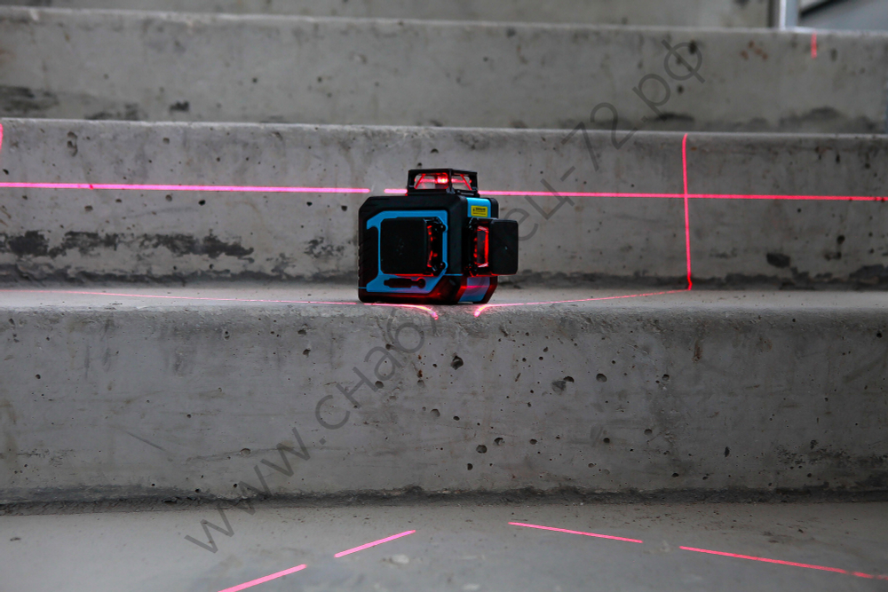 Лазерный уровень INSTRUMAX 3-360