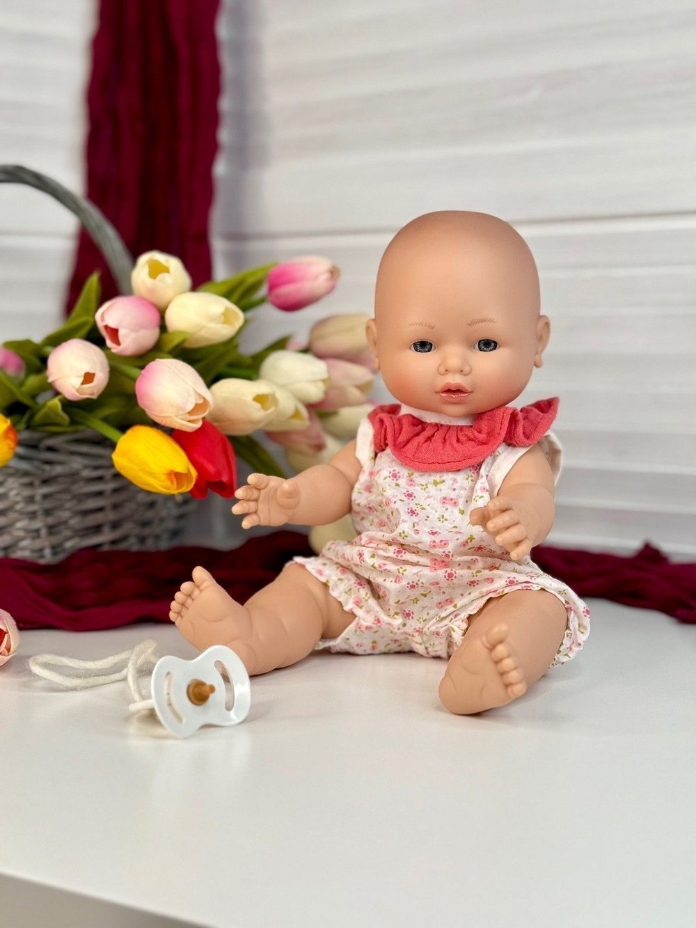 Кукла Nines виниловая 37см JOY в пакете (3360)